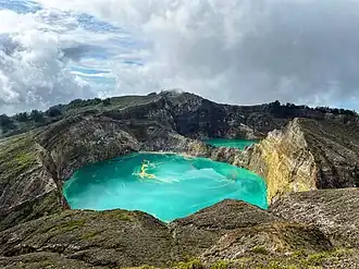 Kratersee am Gipfel des Kelimutu