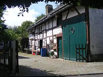Hof-Stallanlage