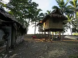 Traditionelle Wohnhütten in Kirakira