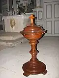 Taufbecken, nicht original zugehörig