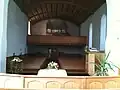 Blick aus dem Chor auf Empore und Orgel
