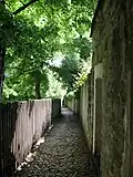 Eine der engsten Straßen Hildesheims: Kleine Steuer.