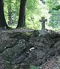 Felsenaufschichtung am Ausfluss des Felsenteichs