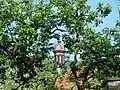 Blick durch den Klostergarten