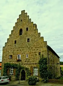 Staffelgiebel