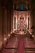 Das Kirchenschiff mit Hochaltar (2000)