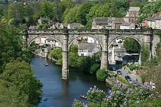 Viadukt über den Fluss Nidd