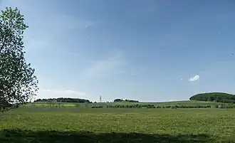 Waldknüll (rechts) mit dem westlich benachbarten Knüllköpfchen