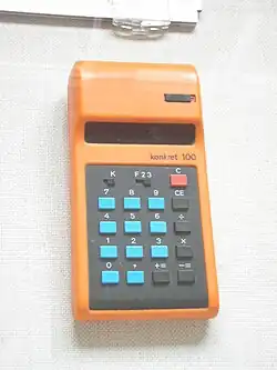 Konkret&nbsp;100, Taschen­rechner