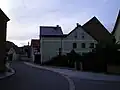 Ortskern mit 2012 neuausgebauter Straße