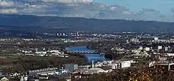 Panorama Blick von der vorderen Wartenberg Ruine in Muttenz zum Kraftwerk in Augst