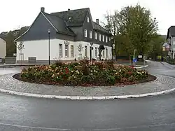 Dahlien-Kreisel Bahnhof Wiehl Bahnhofstraße / Brucher Straße / Homburger Straße