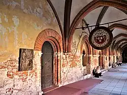 Kreuzgangimpression