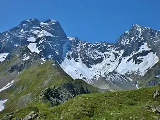 Blick vom Rosskopf über das Kreuzjoch südwestwärts (Rofelewand, Gsallkopf)