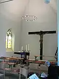 Kreuzkirche Weimar – Altar und Kruzifix