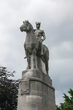 Kriegerdenkmal (Nahaufnahme)