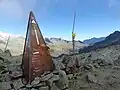 Krimmler Tauern: Markierung des Friedensweges Alpine Peace Crossing