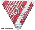 Band der Tapferkeits­medaille mit „K“-Auflage für Verleihung der Silbernen Tapferkeits­medaille I.&nbsp;Klasse an Offiziere