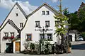 Oberhacken, Kleines Rathaus und Badhaus