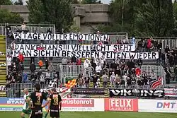 LASK-Fans danken Trainer Hans Krankl für seine Tätigkeit