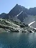 Lac Belledonne mit dem Grand Charnier d’Allemond (2777&nbsp;m) dahinter