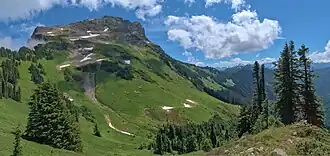 Lady Peak vom Cheam Peak Trail aus