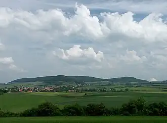 Südansicht des Landecker Bergs