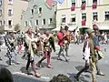 Musiker mit historischen Instrumenten