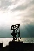 Skulptur vor dem Museum