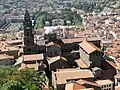 Blick auf den Gesamtkomplex