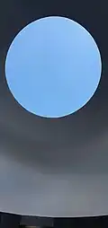 Blick durch die Öffnung
