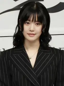 Lee Yubi