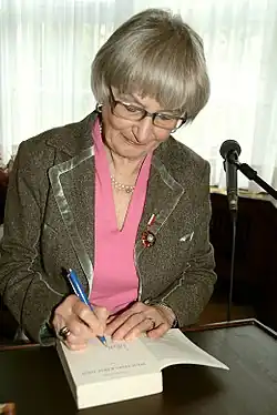 4. Februar: Leonie Ossowski (2007) (93)