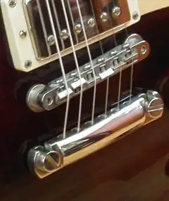 Tune-O-Matic mit Stopbar