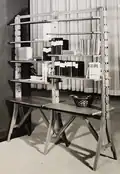 Freistehendes Bücherregal