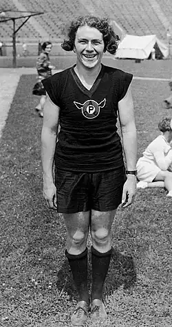 Lillian Copeland, 1928 Olympiazweite, errang mit ihrem letzten Wurf&nbsp;Gold
