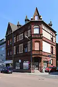 Wohn- und Geschäftshaus