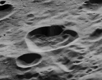 Lovell, Blickrichtung west (Lunar Orbiter 5)