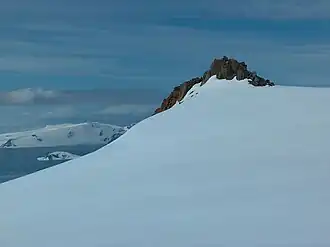 Blick von Westen auf den Losen-Nunatak