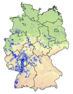Verbreitung des Hirschkäfers in Deutschland nach Meldungen im Portal GBIF.org (blaue Kreise, Stand 9/2025); Hintergrundkarte; Bundeslandgrenzen, Relief