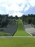 Ansicht der Schanze im Sommer