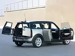 Mini Clubman: Portaltür auf Beifahrerseite und zweiflügelige Hecktür