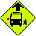 Schulbus stoppt voraus (Puerto Rico)