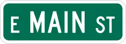 Straßennamensschild (nach MUTCD D-3)