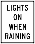 Zeichen R16-6 Licht an bei Regen. Generelles Gesetz in vielen Staaten, Schilder befinden sich meist an Grenzen.