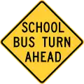 Schulbus wendet voraus (Ohio)
