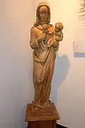Madonna im Eingangsbereich