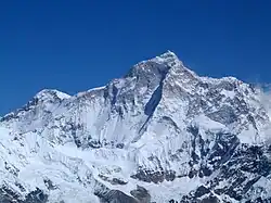 Makalu aus Südwesten gesehen