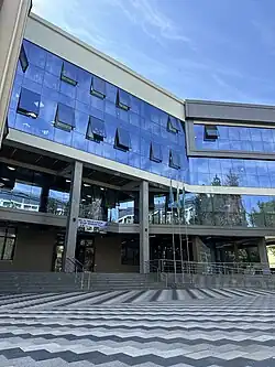 Zweites Gebäude