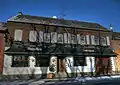 Gasthof im Ortskern, abgerissen